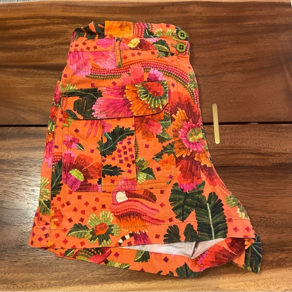 FARM Rio Orange Floral Cargo Shorts - Picture 3 of 3